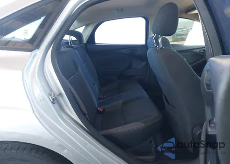 2012 Ford Focus Se из США, поврежденный, VIN 1FAHP3F2XCL325014